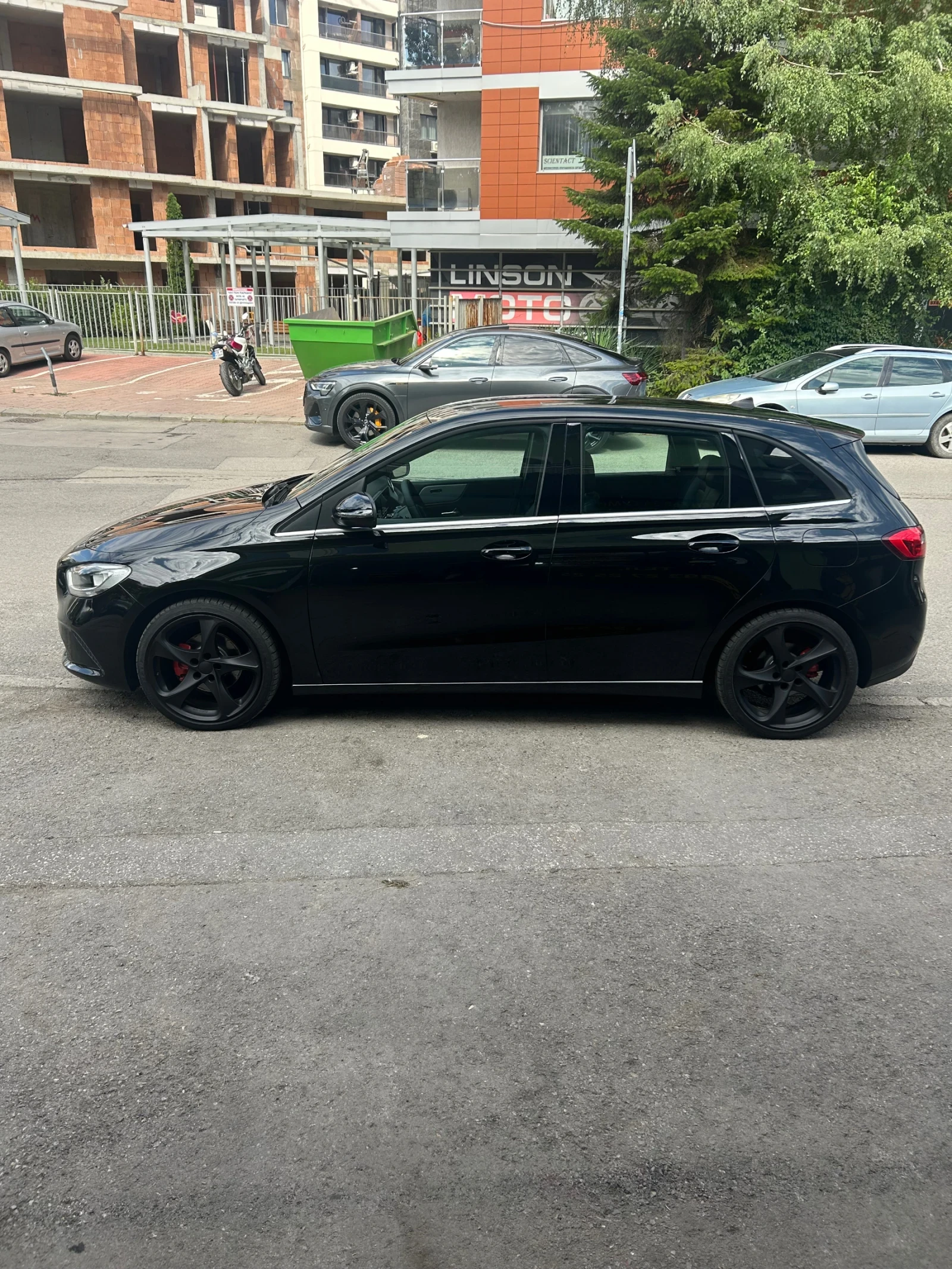 Mercedes-Benz B 180  - изображение 4