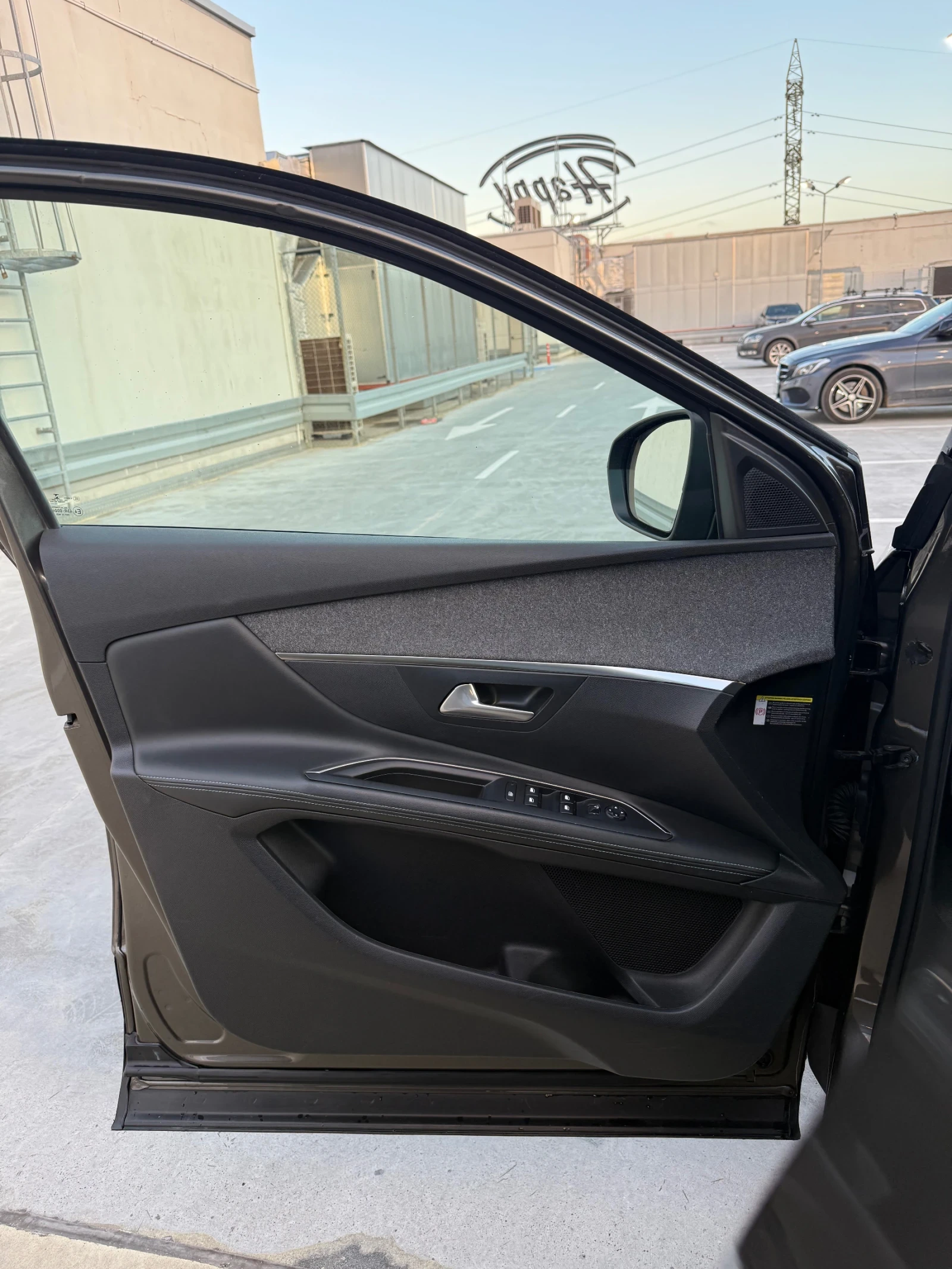 Peugeot 3008 Peugeot 3008 1.5 BlueHDi * PANORAMA* LINE ASIST*  | Mobile.bg   12