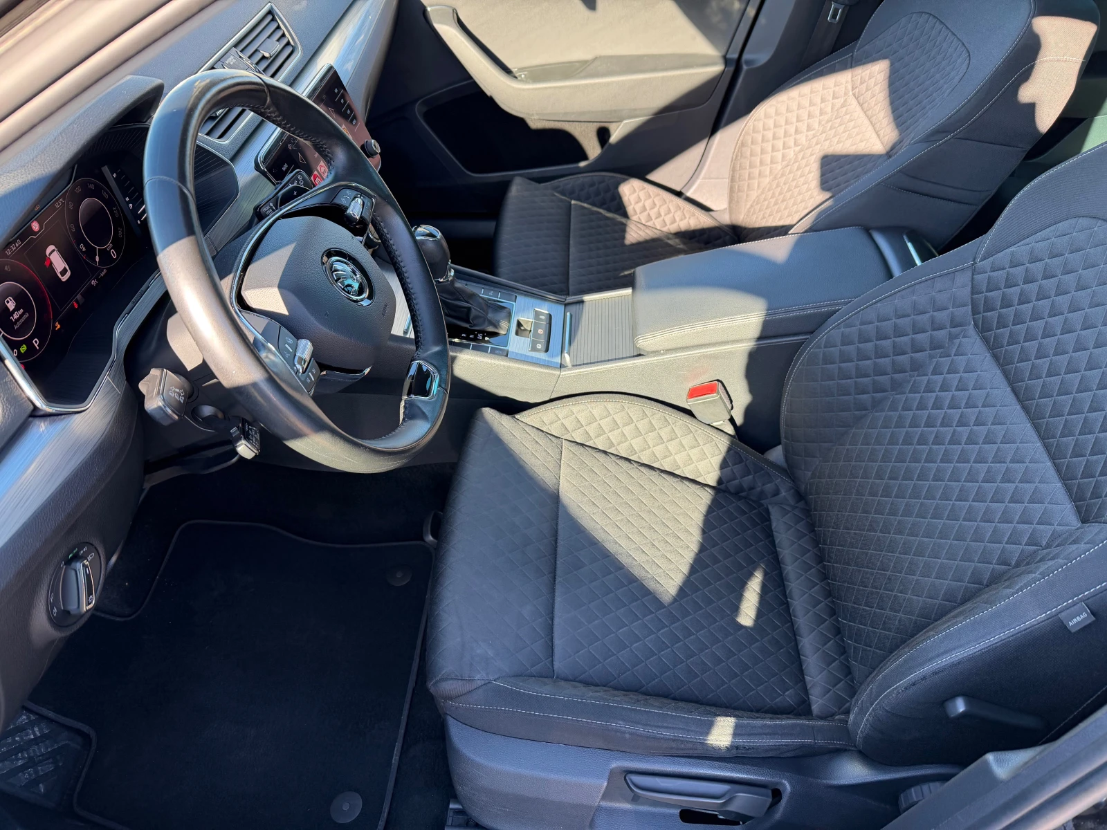 Skoda Superb 2.0 TDI - изображение 9