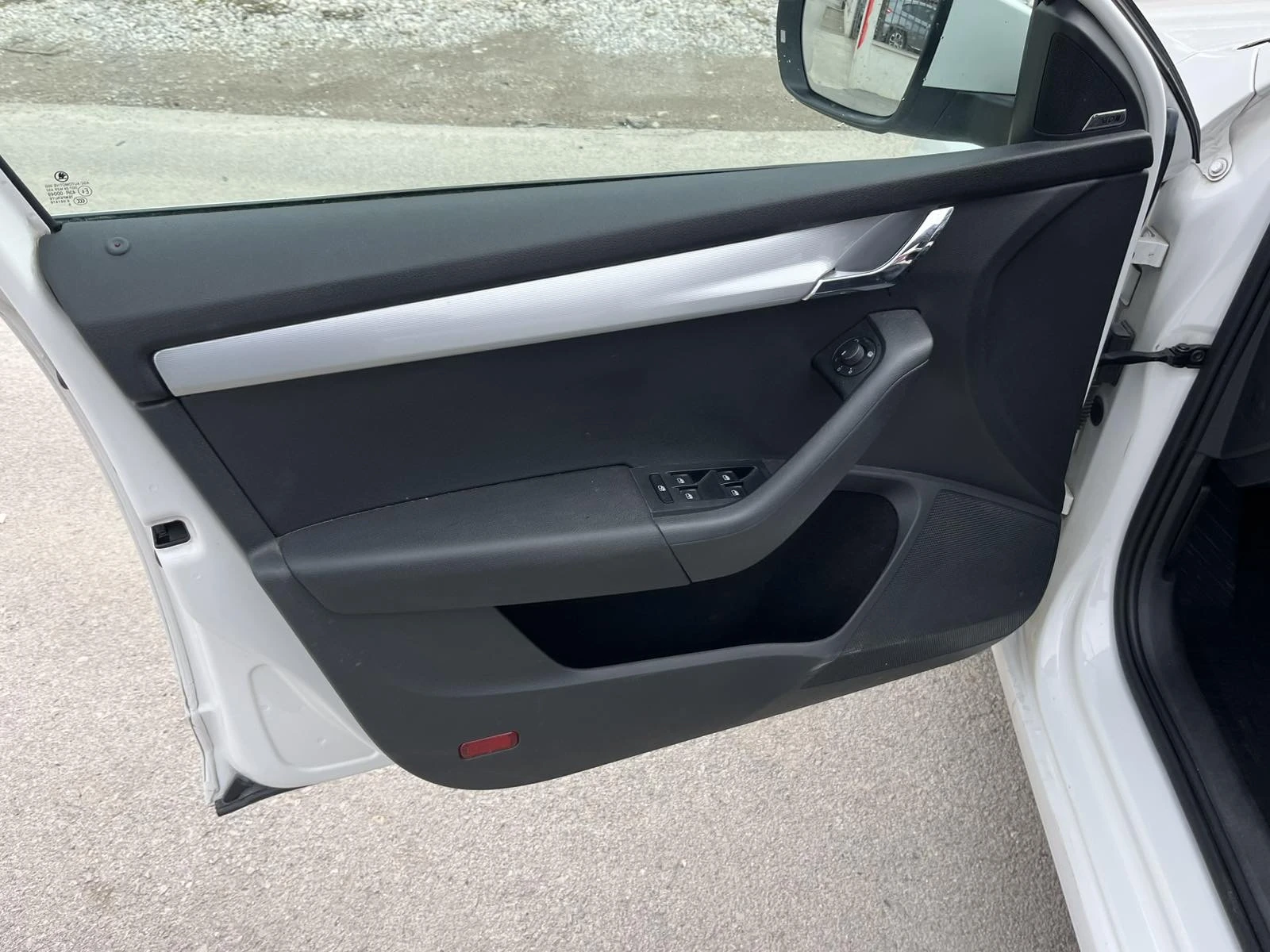 Skoda Octavia 1.4TURBO 150кс DSG NAVI АВТОПИЛОТ DISTRONIC - изображение 7