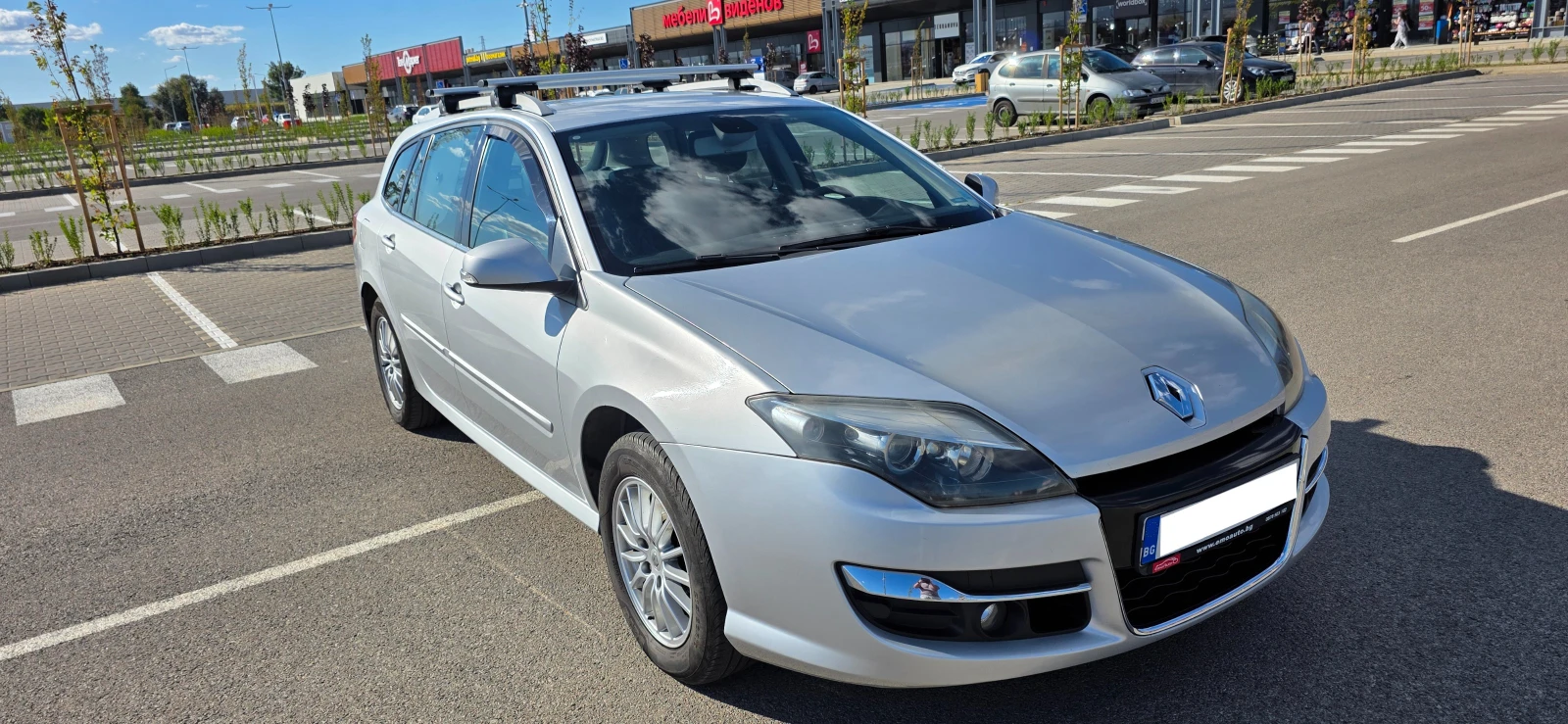 Renault Laguna, снимка 3 - Автомобили и джипове - 54033307