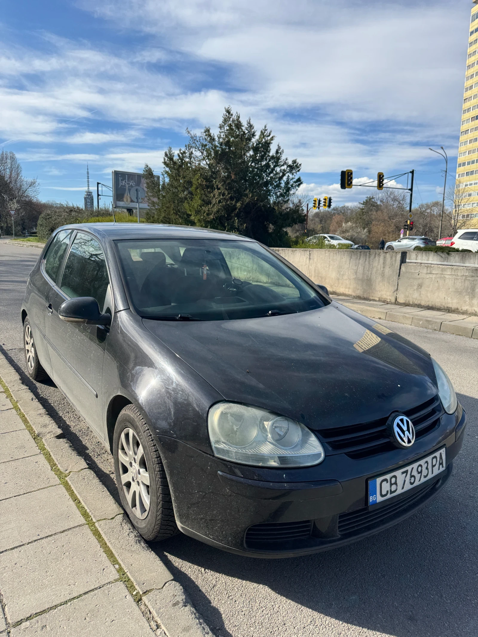 VW Golf 1.6 Газ