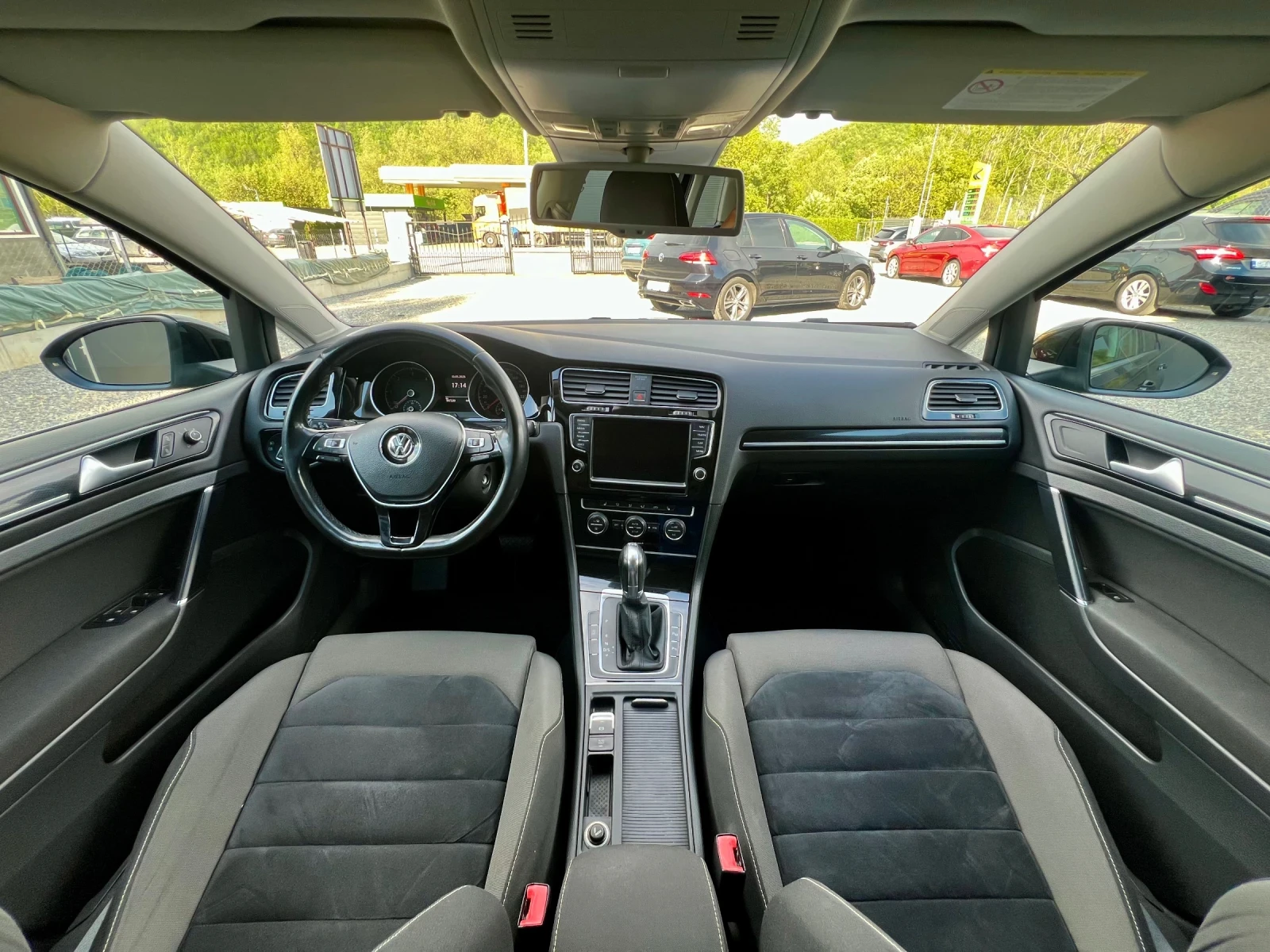 VW Golf 2.0TDi 150�.� ��������� | Mobile.bg � ����������� 9