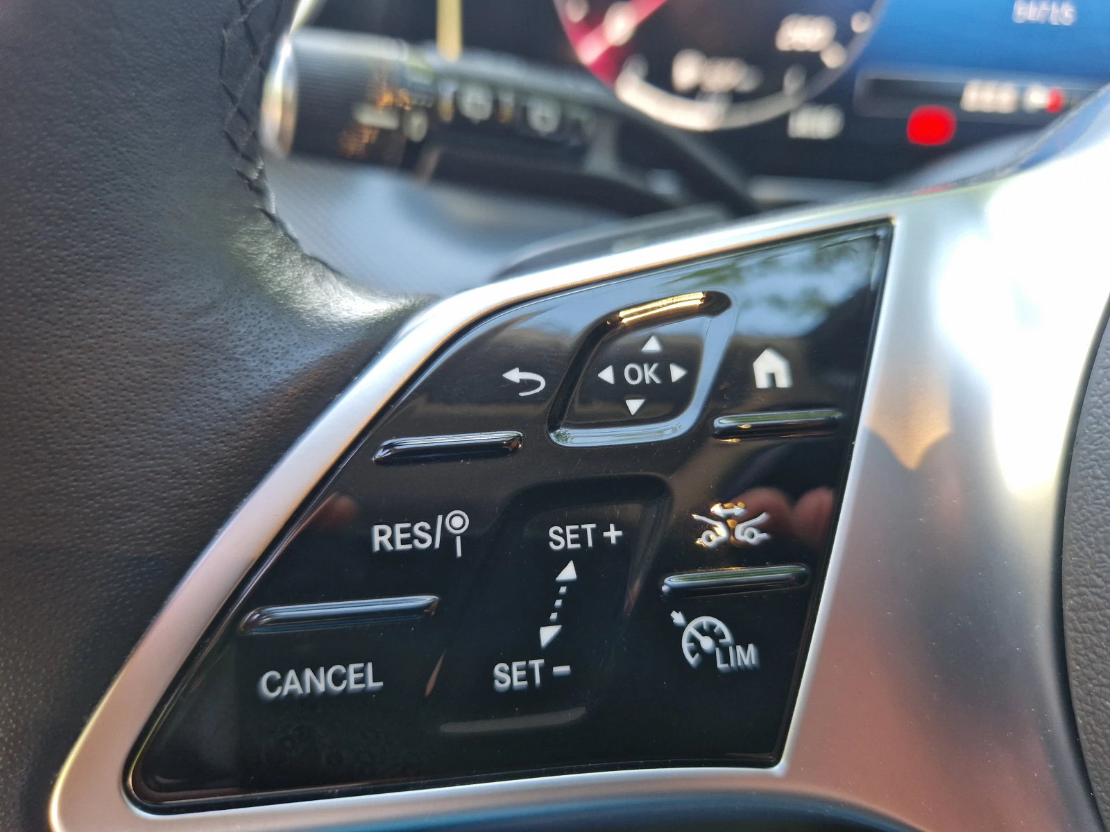 Mercedes-Benz C 200 EQ Boost, снимка 12 - Автомобили и джипове - 54965816