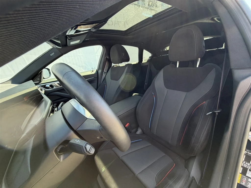 BMW i4 eDrive40 Gran Coupe, снимка 8 - Автомобили и джипове - 55103723