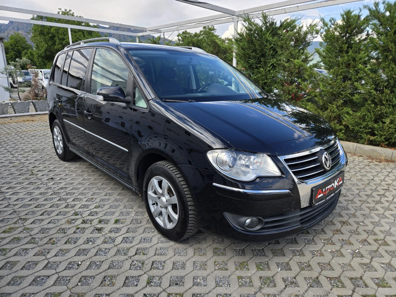 VW Touran 1.9TDI-105кс= 6СКОРОСТИ= FACELIFT= ПОДГРЕВ, снимка 2 - Автомобили и джипове - 55224527