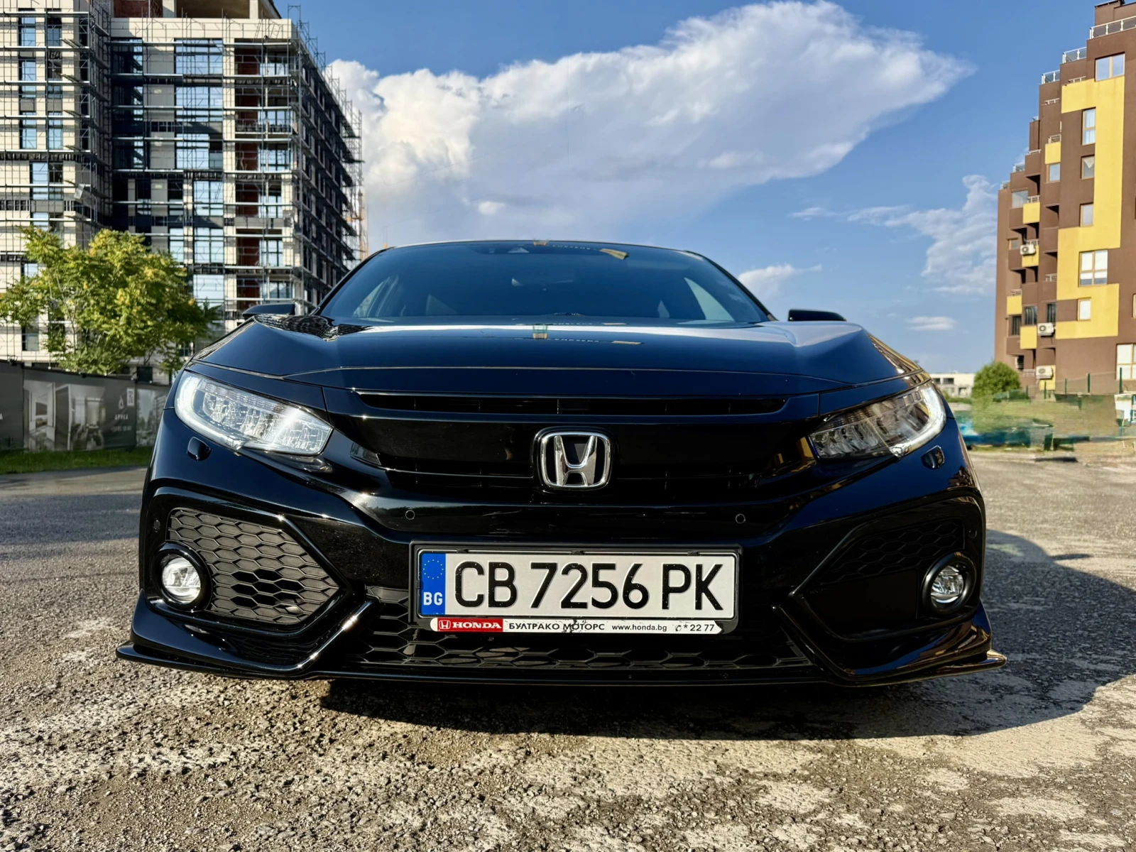 Honda Civic 1.5 VTEC Turbo Sport CVT, снимка 2 - Автомобили и джипове - 55330766