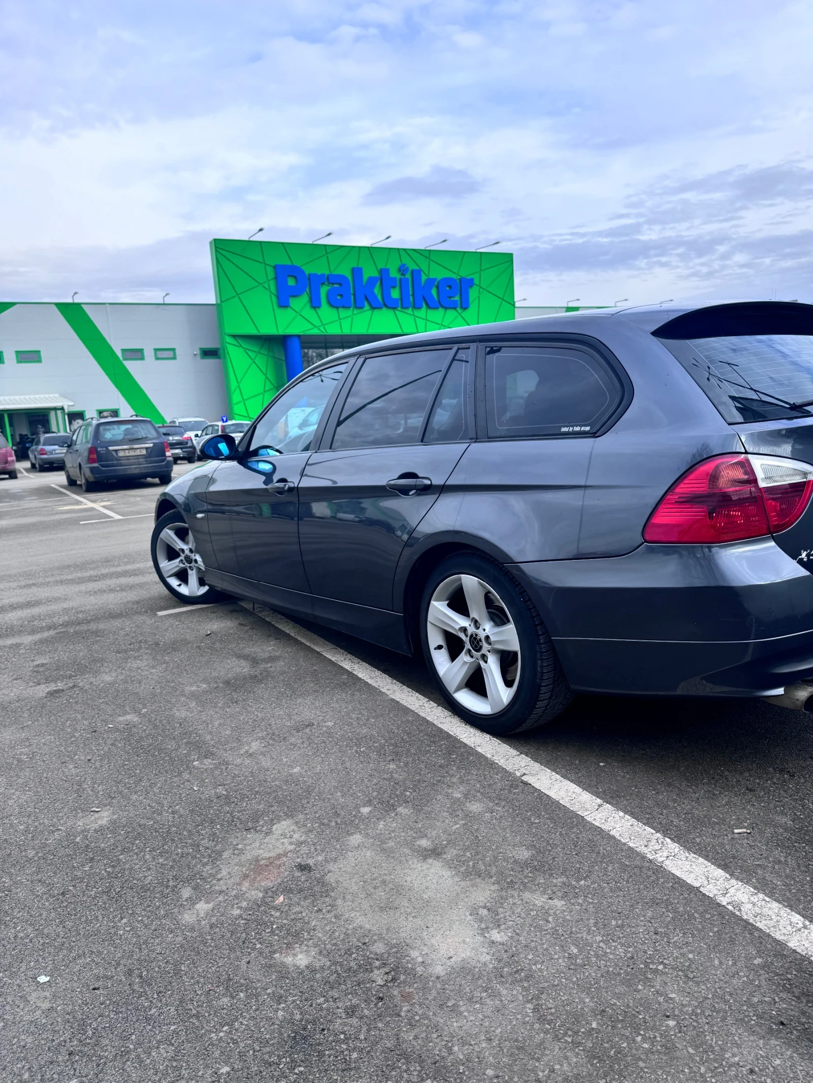 BMW 320, снимка 8 - Автомобили и джипове - 55394813