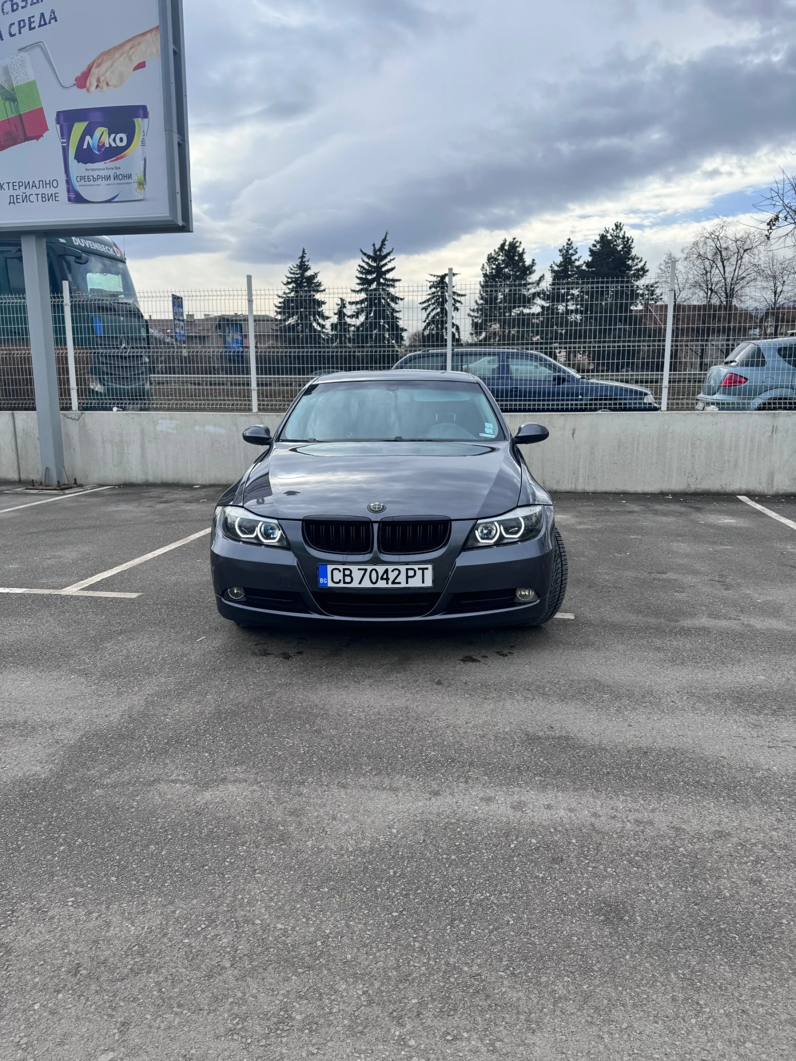 BMW 320, снимка 5 - Автомобили и джипове - 55394813