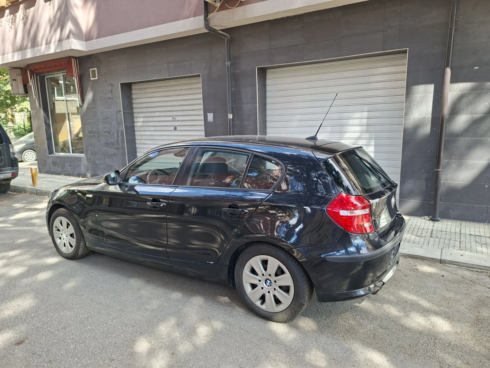 BMW 116 2.0i 122kc., снимка 4 - Автомобили и джипове - 55951601