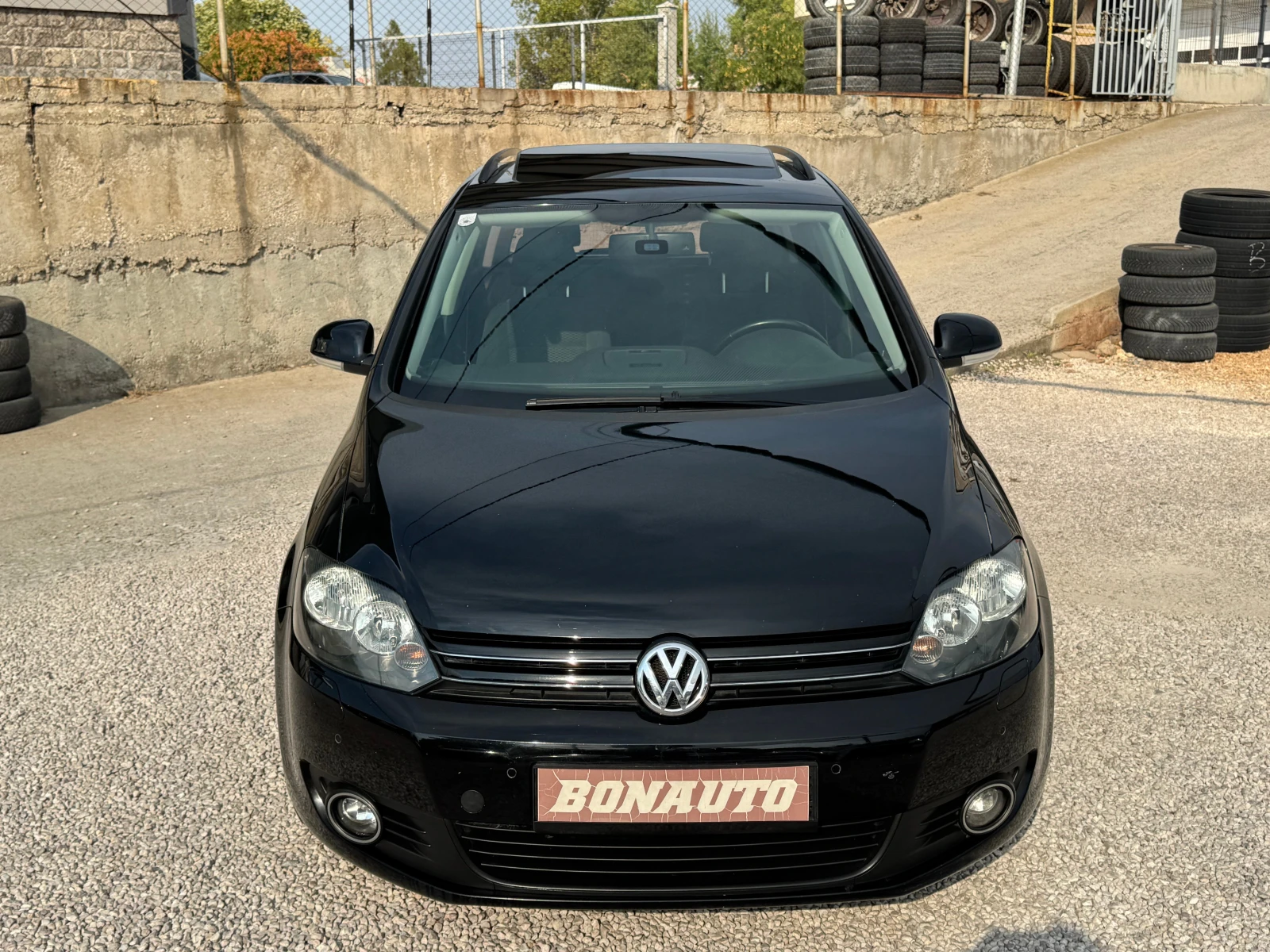 VW Golf Plus 1.6TDI-АВТОМАТИК, снимка 2 - Автомобили и джипове - 55790462