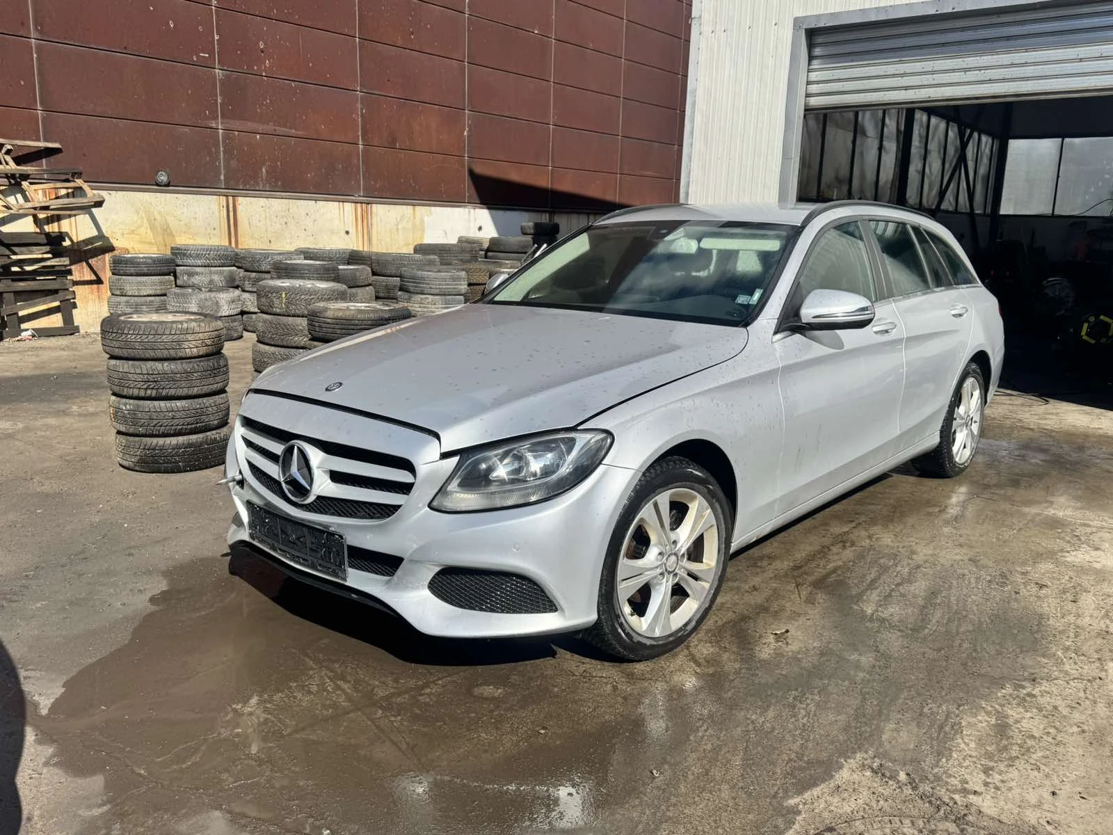 Mercedes-Benz C 200