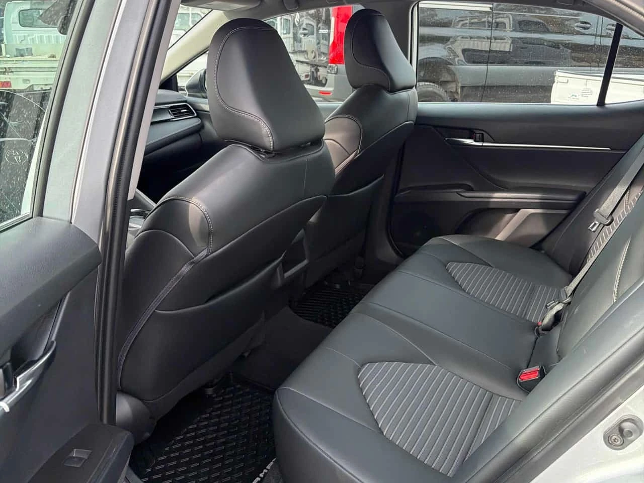 Toyota Camry * SE * CARFAX * ����� �� ����������� | Mobile.bg � ����������� 10
