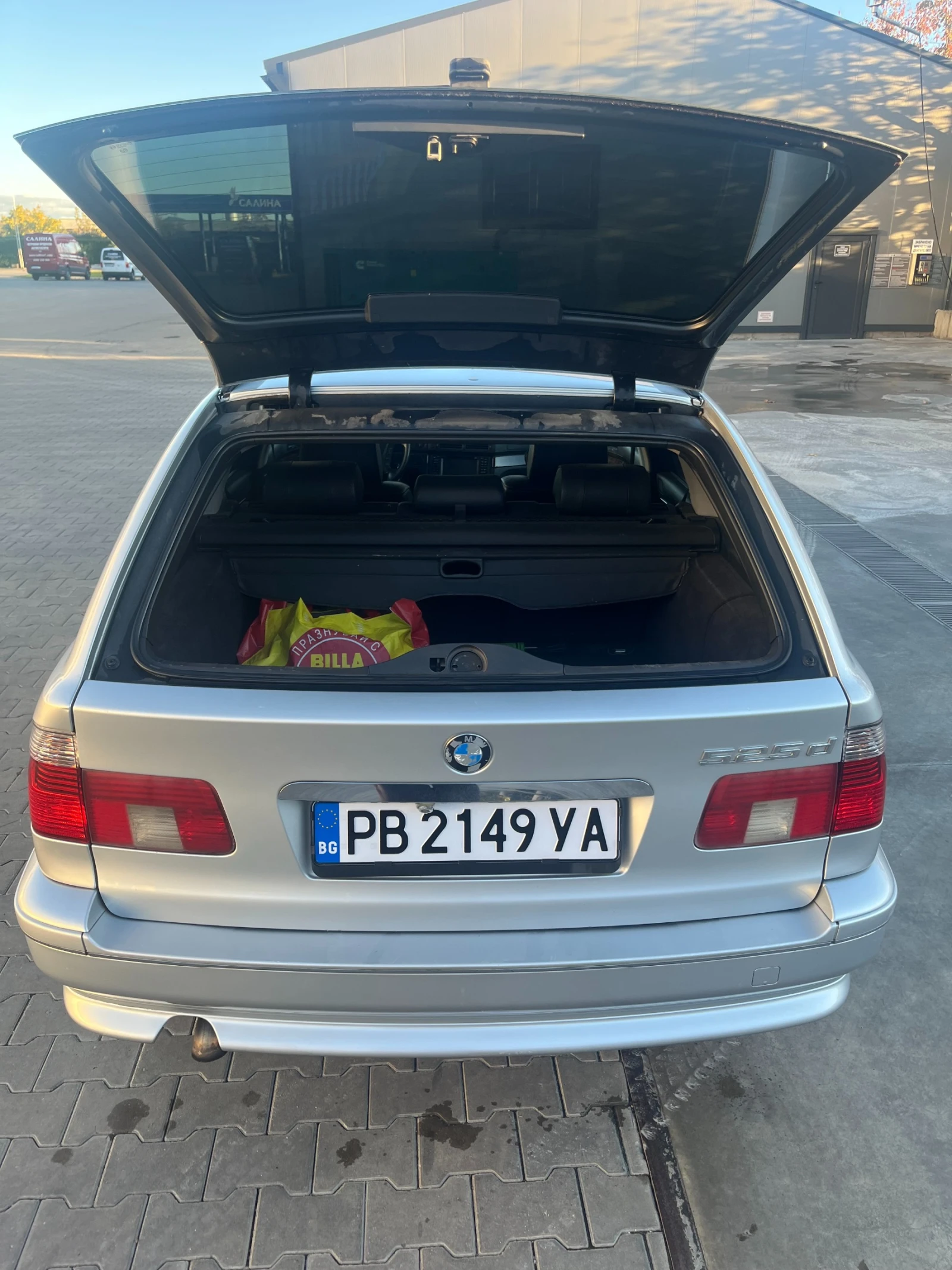 BMW 525, снимка 10 - Автомобили и джипове - 56629946