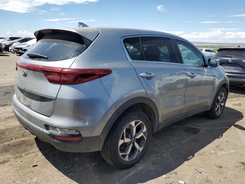 Kia Sportage LX , снимка 4 - Автомобили и джипове - 47190457