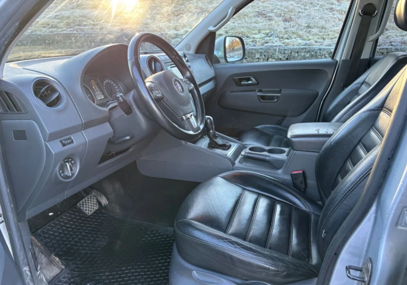 VW Amarok, снимка 11 - Автомобили и джипове - 49222922