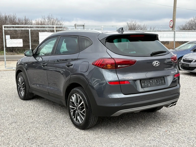 Hyundai Tucson 1 6CRDI-4x4-HIBRID-FEIS LIFT, снимка 5 - Автомобили и джипове - 52910818