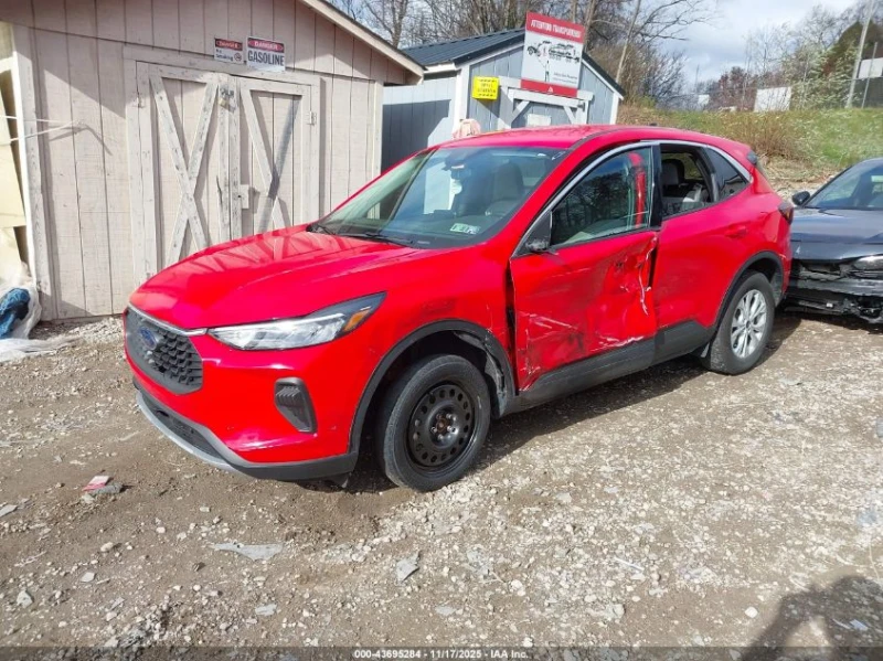Ford Escape 1.5L I-3 DI, DOHC, VVT, TURBO, 180HP All Wheel, снимка 2 - Автомобили и джипове - 53095581
