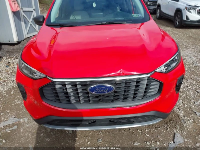 Ford Escape 1.5L I-3 DI, DOHC, VVT, TURBO, 180HP All Wheel, снимка 4 - Автомобили и джипове - 53095581