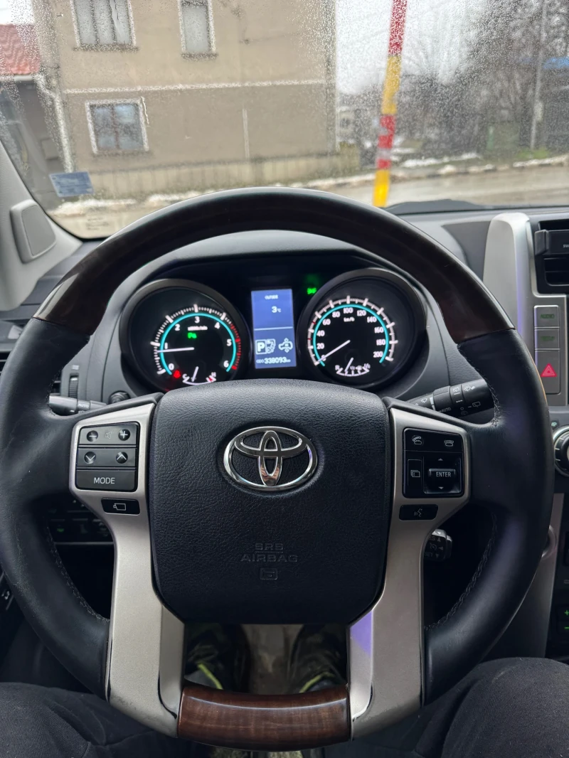 Toyota Land cruiser, снимка 7 - Автомобили и джипове - 53256683