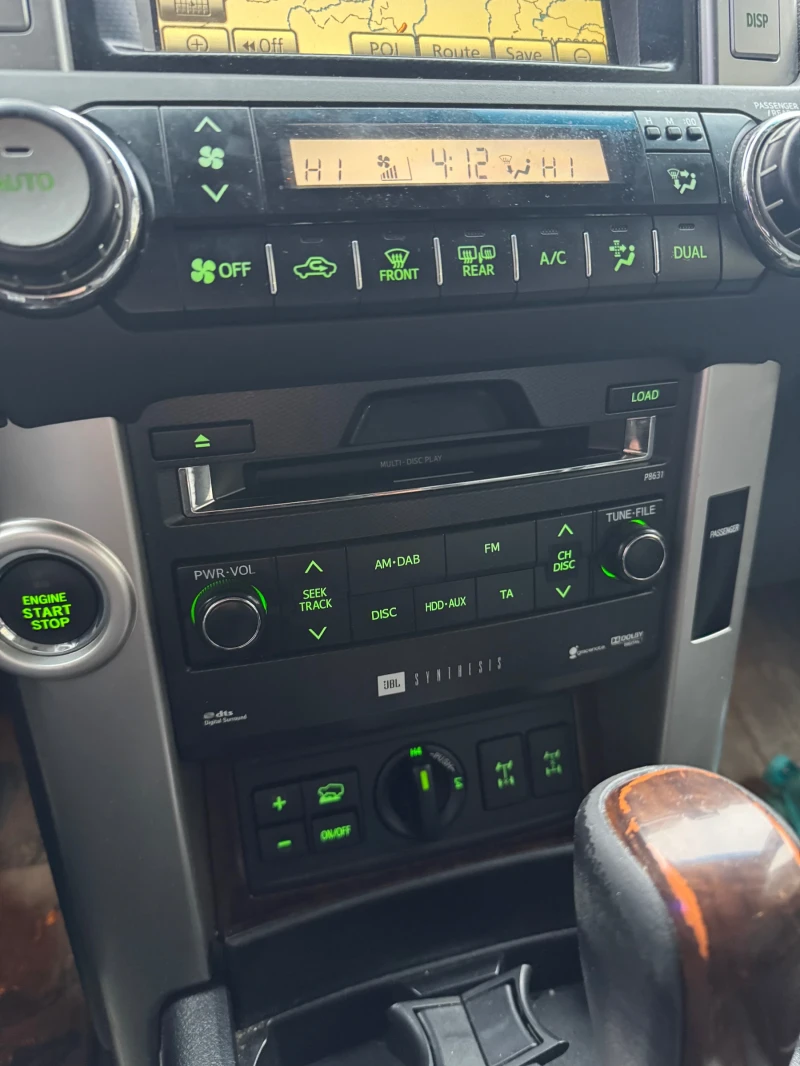 Toyota Land cruiser, снимка 12 - Автомобили и джипове - 53256683