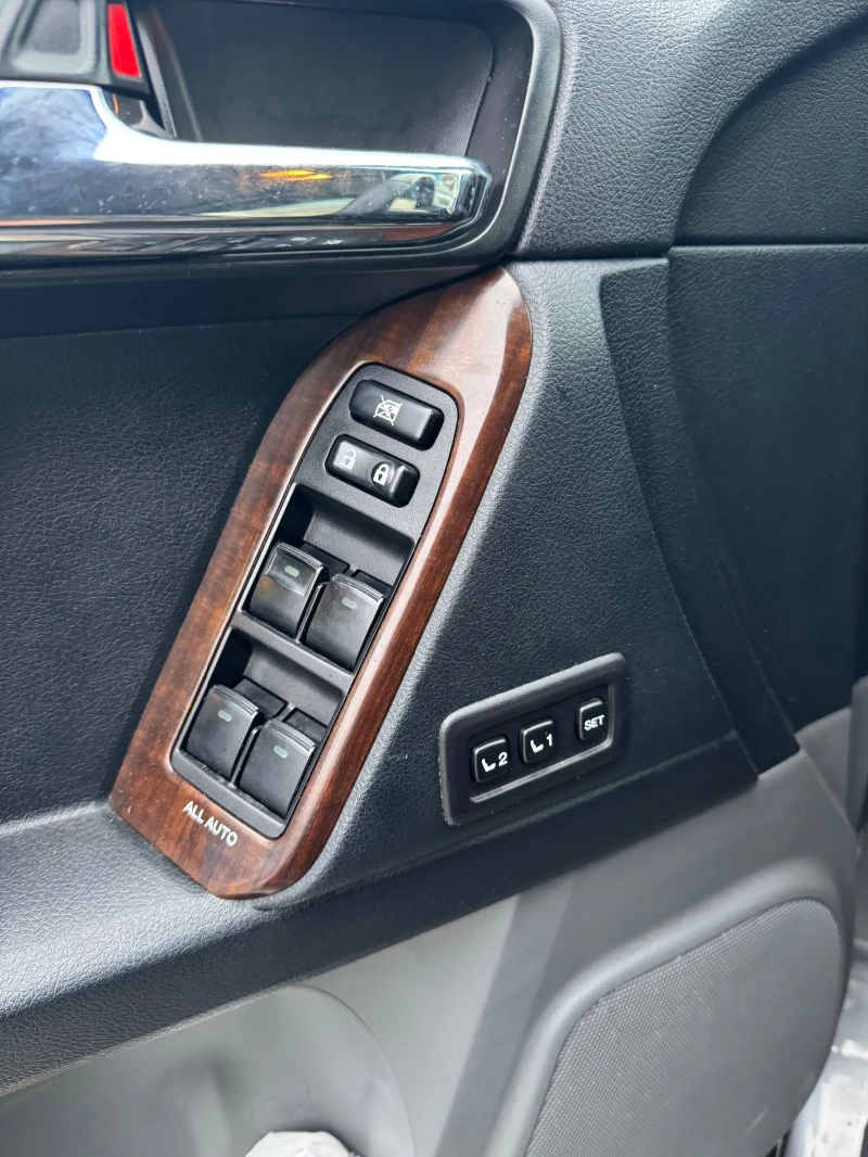 Toyota Land cruiser, снимка 13 - Автомобили и джипове - 53256683