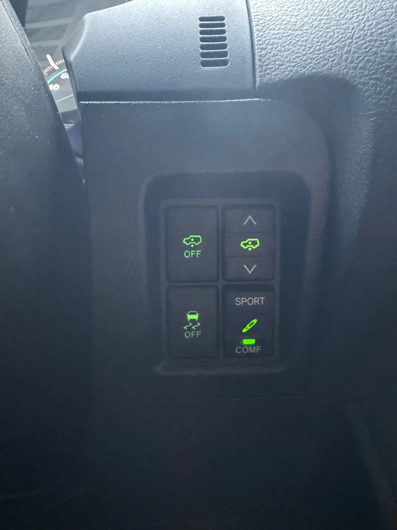 Toyota Land cruiser, снимка 10 - Автомобили и джипове - 53256683