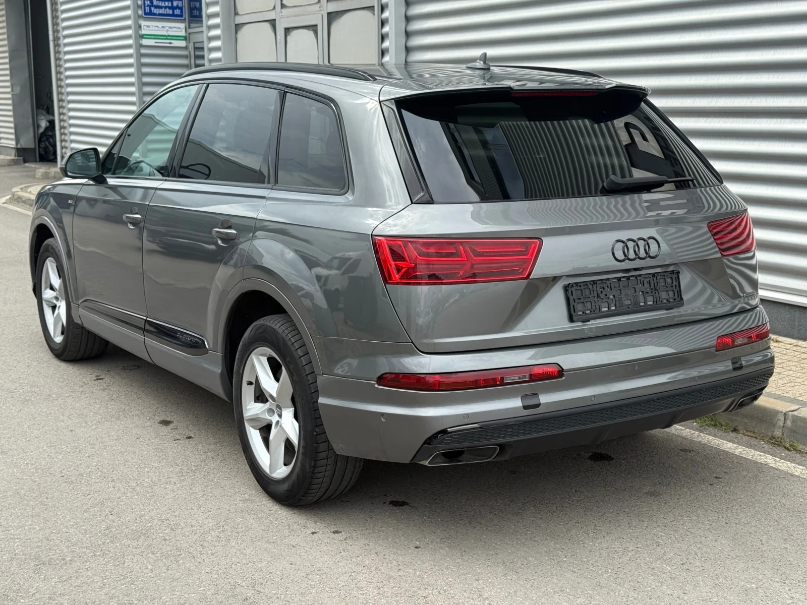 Audi Q7 ГОТОВ ЛИЗИНГ ВЛИЗАШ БЕЗ ПЪРВОНАЧАЛНИ - изображение 3