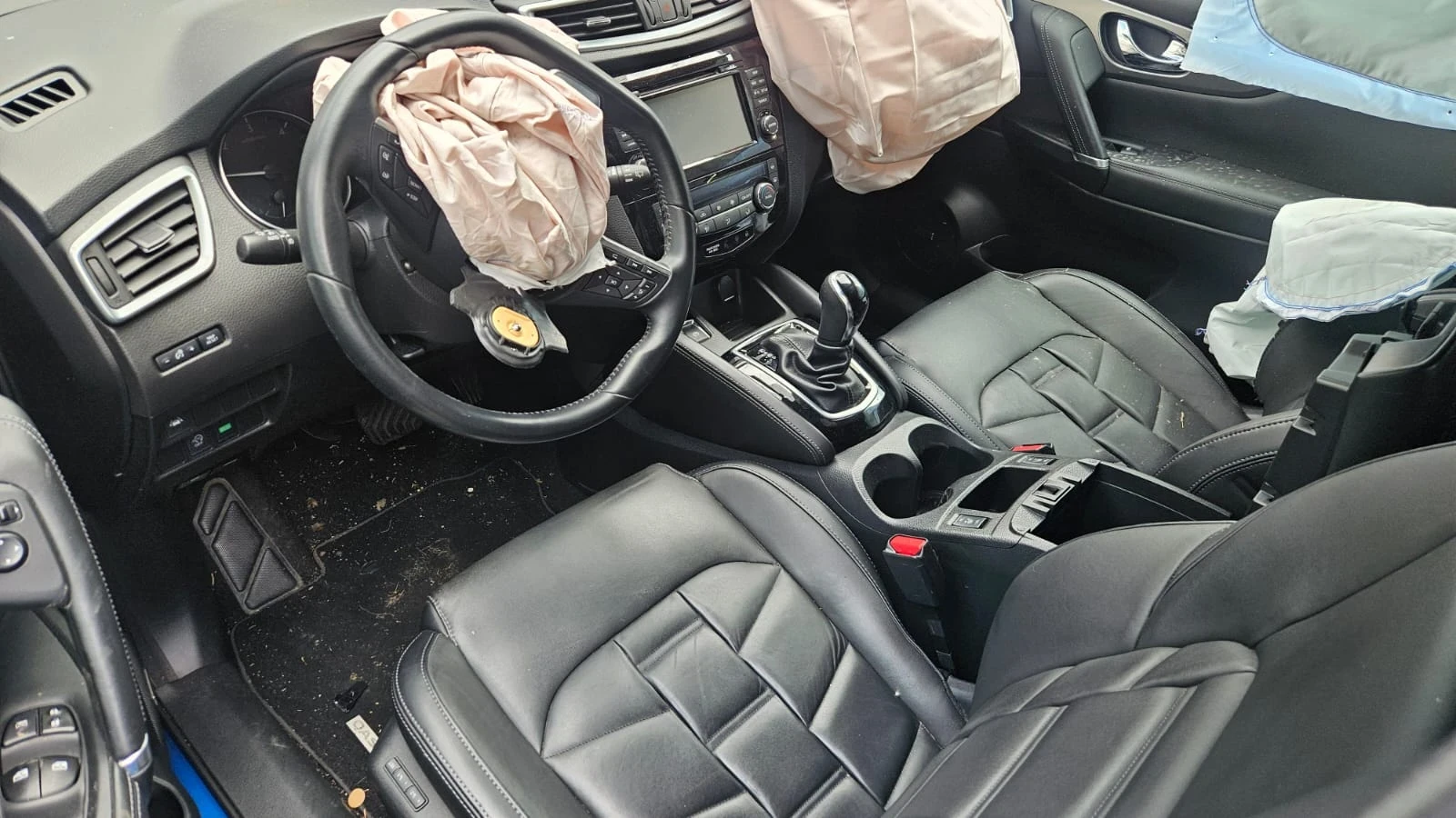 Nissan Qashqai 1.6 Disel - изображение 10