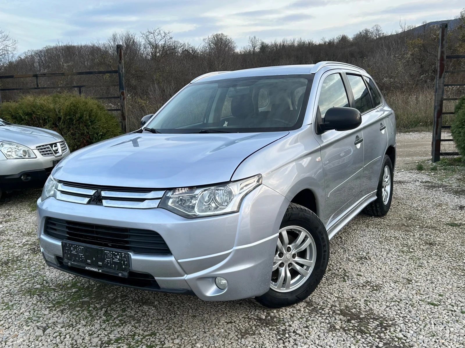 Mitsubishi Outlander 2.0 бензин евро 5 - изображение 3