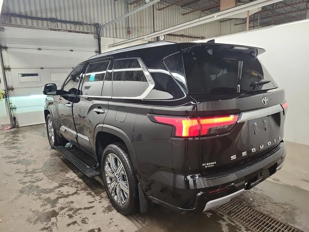 Toyota Sequoia * Platinum 4WD * CARFAX * ��� ������������ ������ | Mobile.bg � ����������� 16