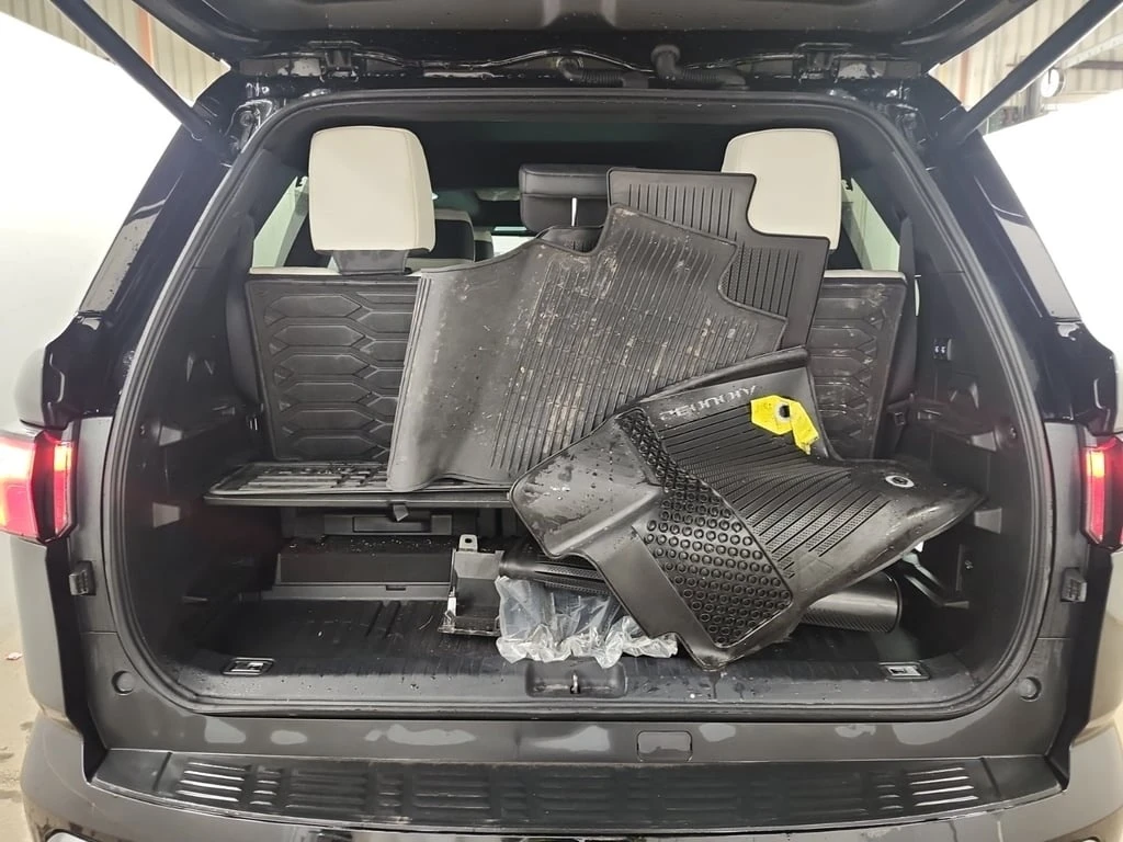 Toyota Sequoia * Platinum 4WD * CARFAX * ��� ������������ ������ | Mobile.bg � ����������� 17