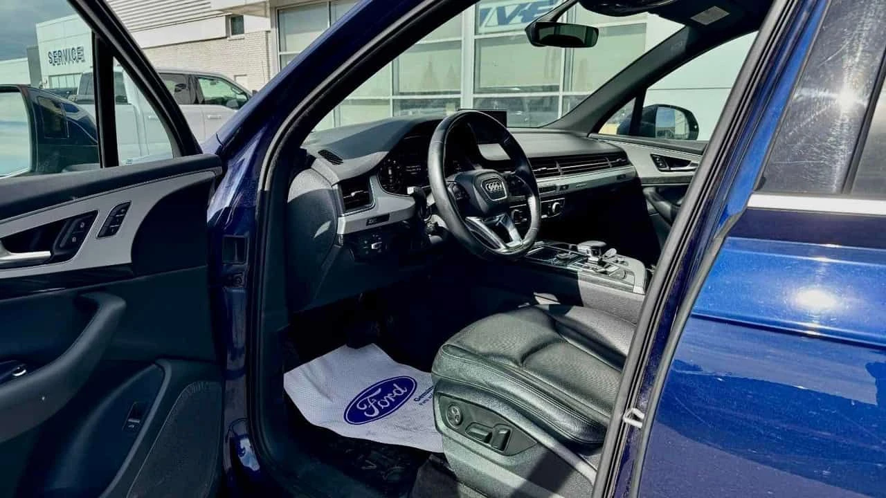 Audi Q7 * Progressiv * Обдухване * 360 Камери * , снимка 5 - Автомобили и джипове - 54047739