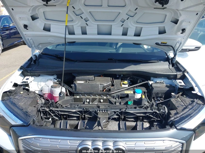 Audi Q4 E-Tron Premium Plus 50 Quattro, снимка 10 - Автомобили и джипове - 55004076