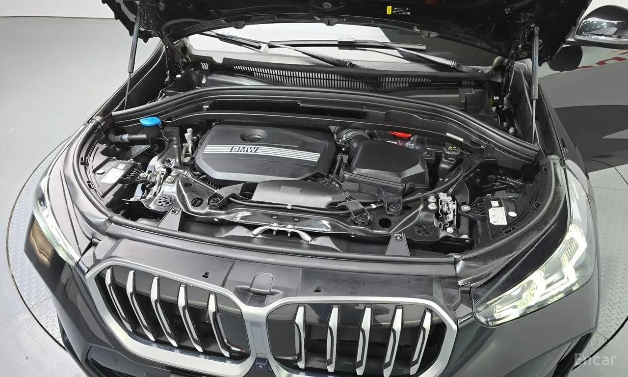 BMW X1 xDrive 20i M Sport / HUD / H&K / 360, снимка 6 - Автомобили и джипове - 55949744