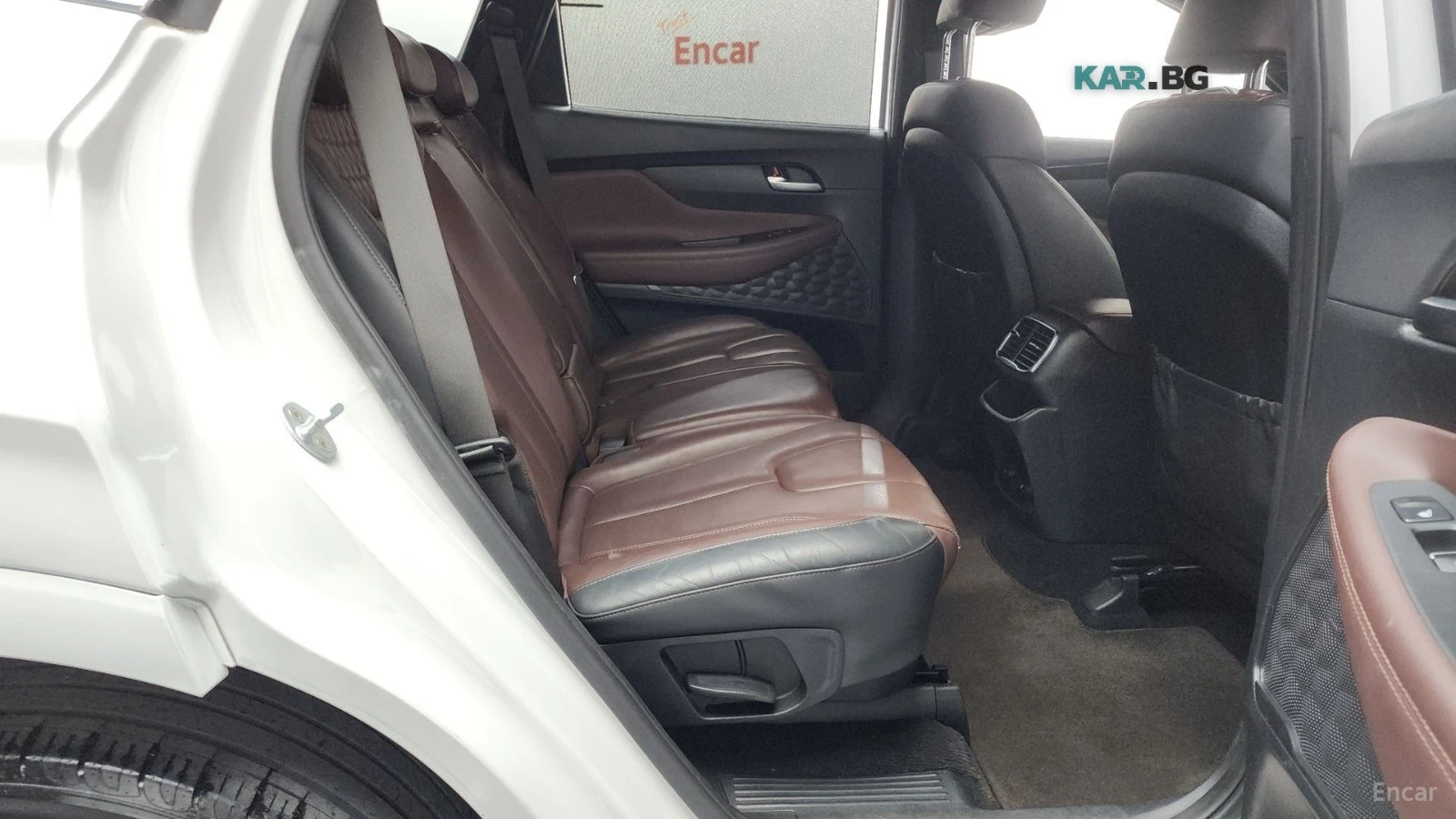 Hyundai Santa fe 2.0D* 4WD* INSPIRATION* ПОДГРЕВ* ОБДУХВАНЕ* КАМЕРА, снимка 10 - Автомобили и джипове - 55978666
