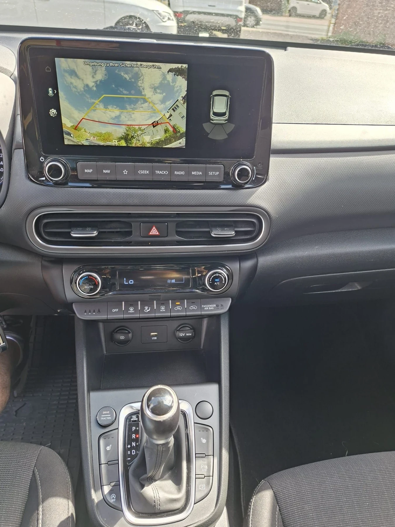 Hyundai Kona 1, 6 дизел милд хибрид, снимка 12 - Автомобили и джипове - 56011589