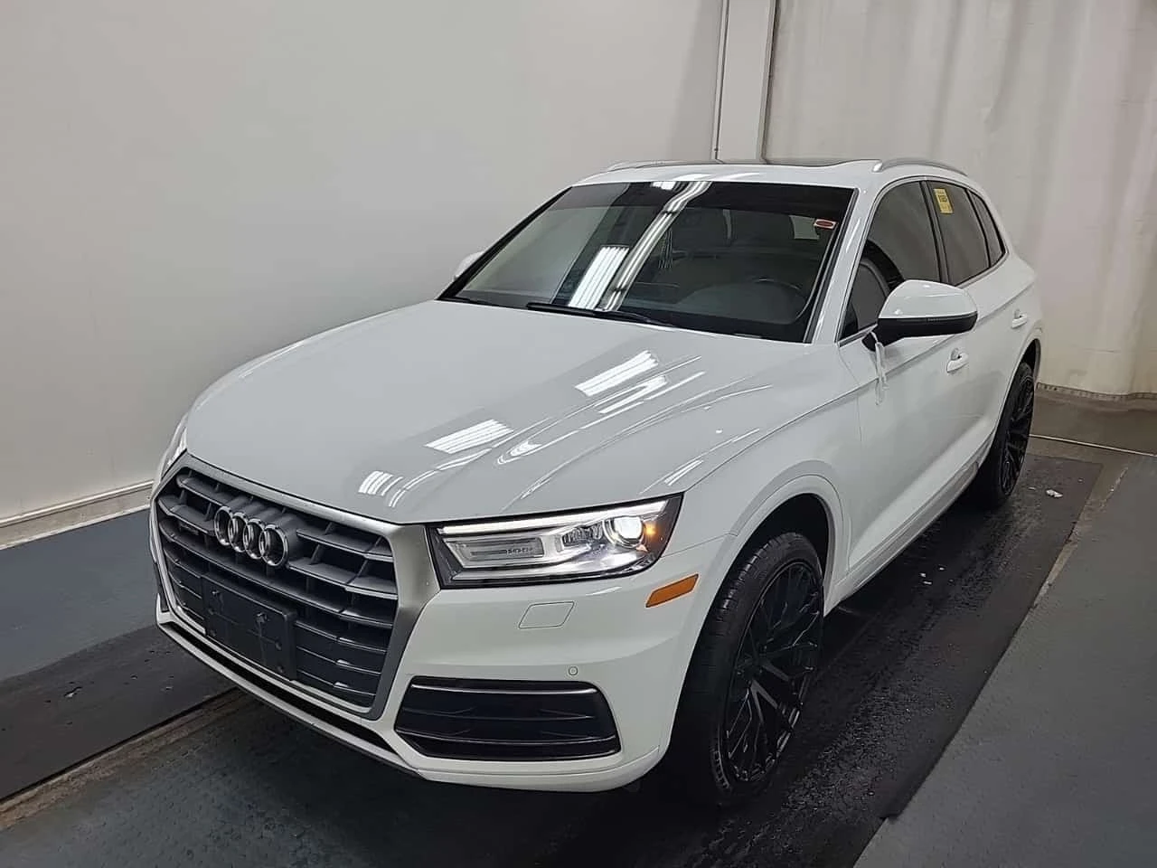 Audi Q5 * 2.0 Tfsi Quattro Progressiv S Tronic * CARFAX * 