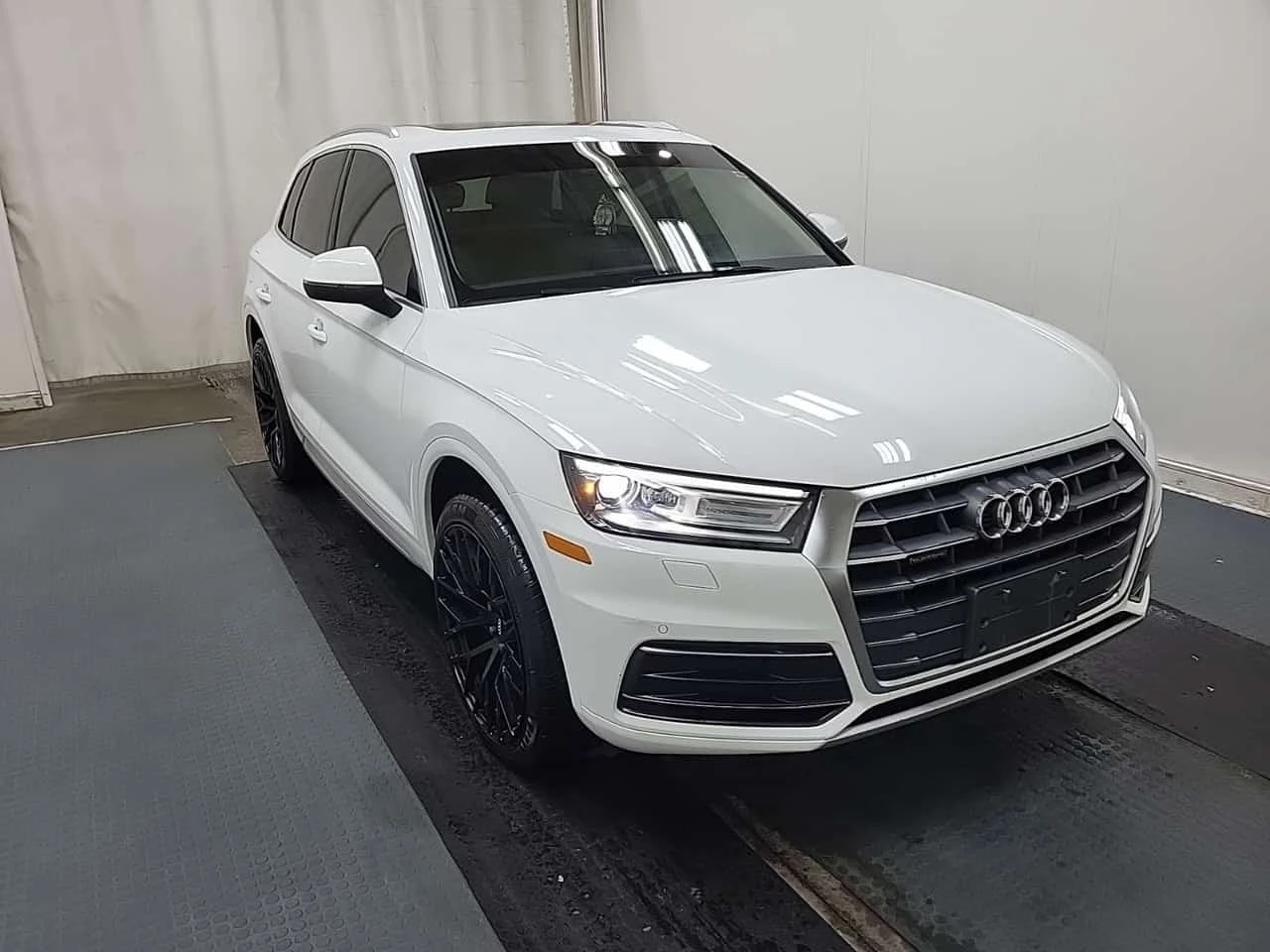Audi Q5 * 2.0 Tfsi Quattro Progressiv S Tronic * CARFAX *  | Mobile.bg � ����������� 5