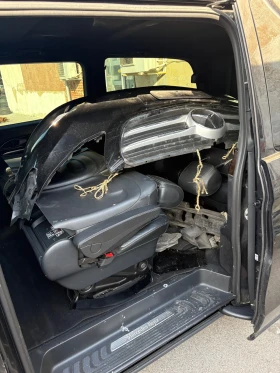 Mercedes-Benz V 250, снимка 8