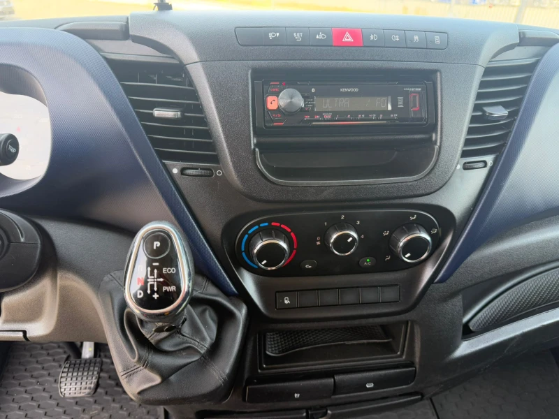 Iveco Daily 50C21/ТРИСТРАНЕН САМОСВАЛ/KLIMA/AUTOMAT, снимка 11 - Бусове и автобуси - 52744183