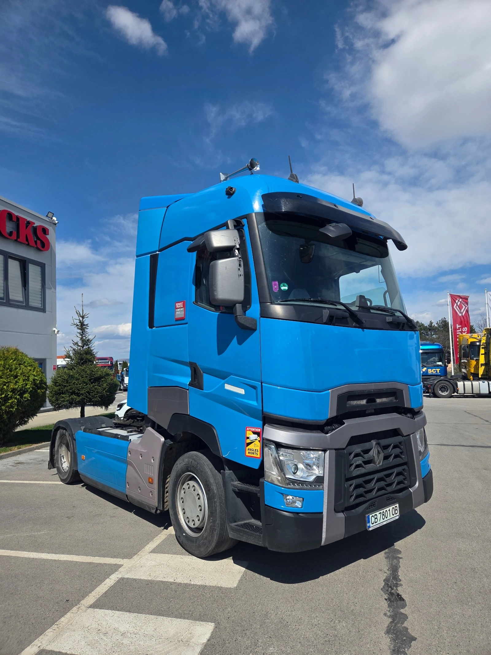 Renault T Стандартен, снимка 2 - Камиони - 54137282