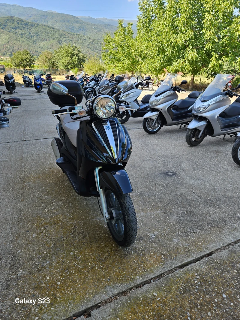 Piaggio Beverly Perfektno 250 i