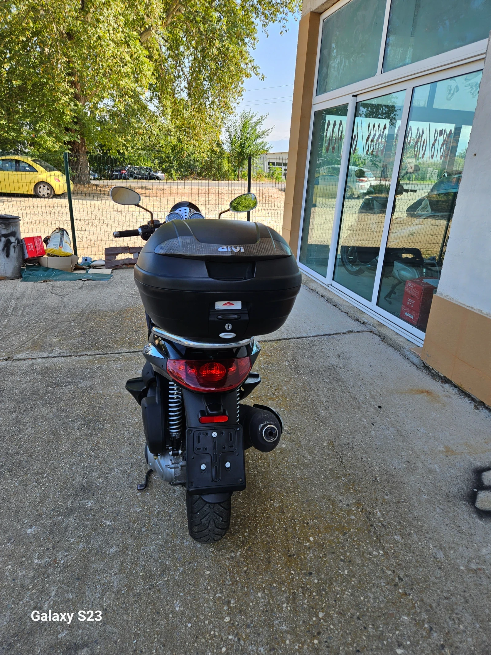 Piaggio Beverly Perfektno 250 i - изображение 6