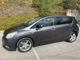 Toyota Verso 1.8 VVTi, снимка 12
