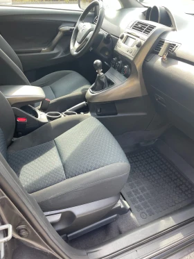 Toyota Verso 1.8 VVTi, снимка 8