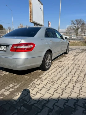 Mercedes-Benz E 220 Напълно Обслужен , снимка 4