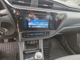 Toyota Auris Бензин - 8700 € / 17015.72 лв. - 21482832 10