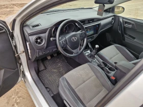 Toyota Auris Бензин - 8700 € / 17015.72 лв. - 21482832 8