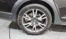 Volvo V90 Cross Country T5 PRO AWD B&W Head Up - 22044 € / 43114.32 лв. - 47192475 3